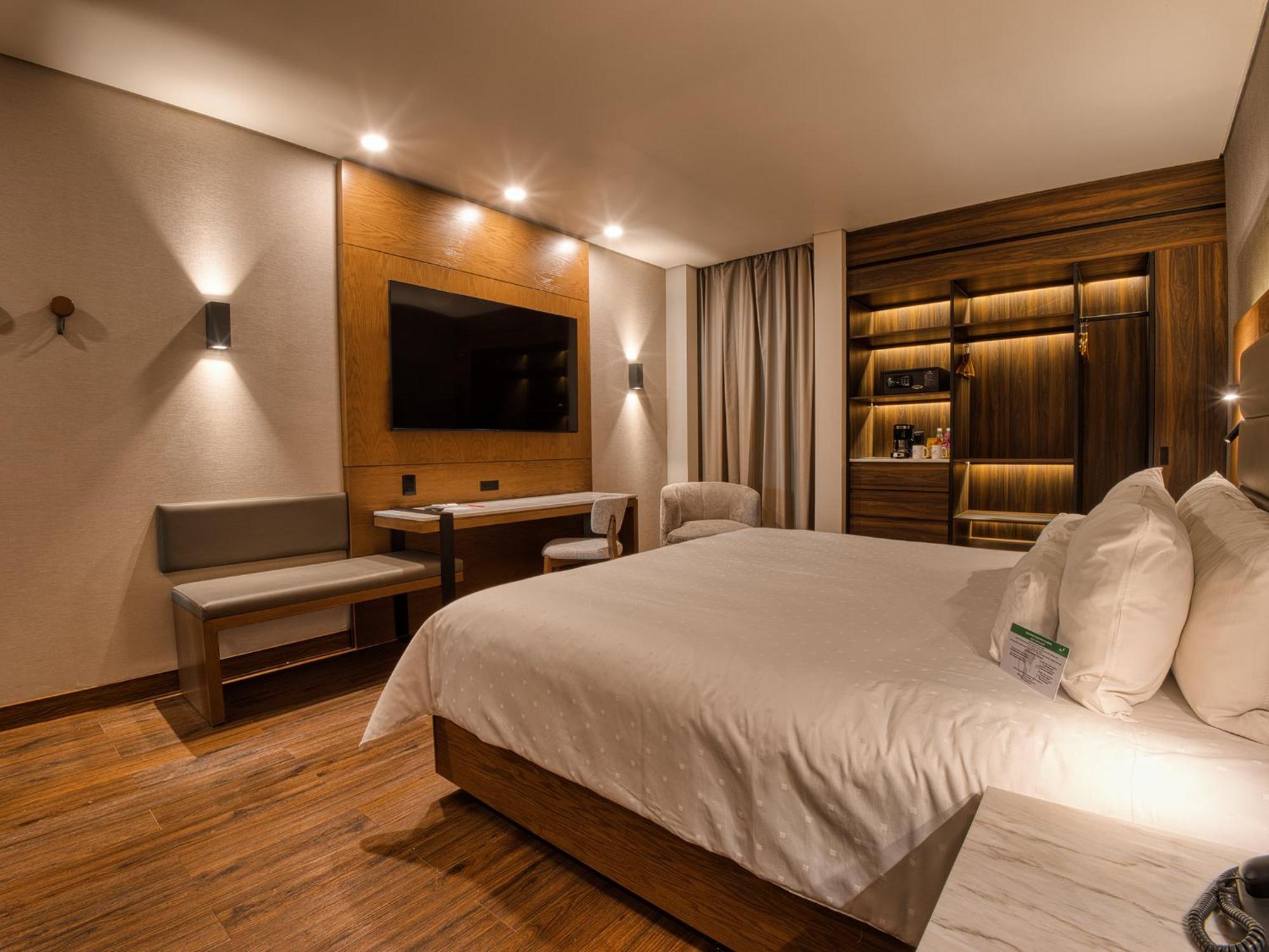 Victoria Ejecutivo Hotel Guadalajara Eksteriør billede